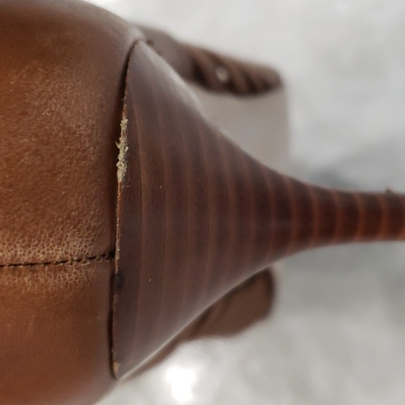 Ivanka Trump heels - Picture 9 of 9